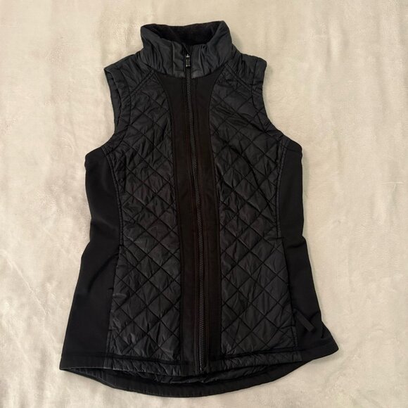 Athleta Rock Springs Quilted Vest Women Sz S Black Reflective Full Zip Active - Picture 1 of 7